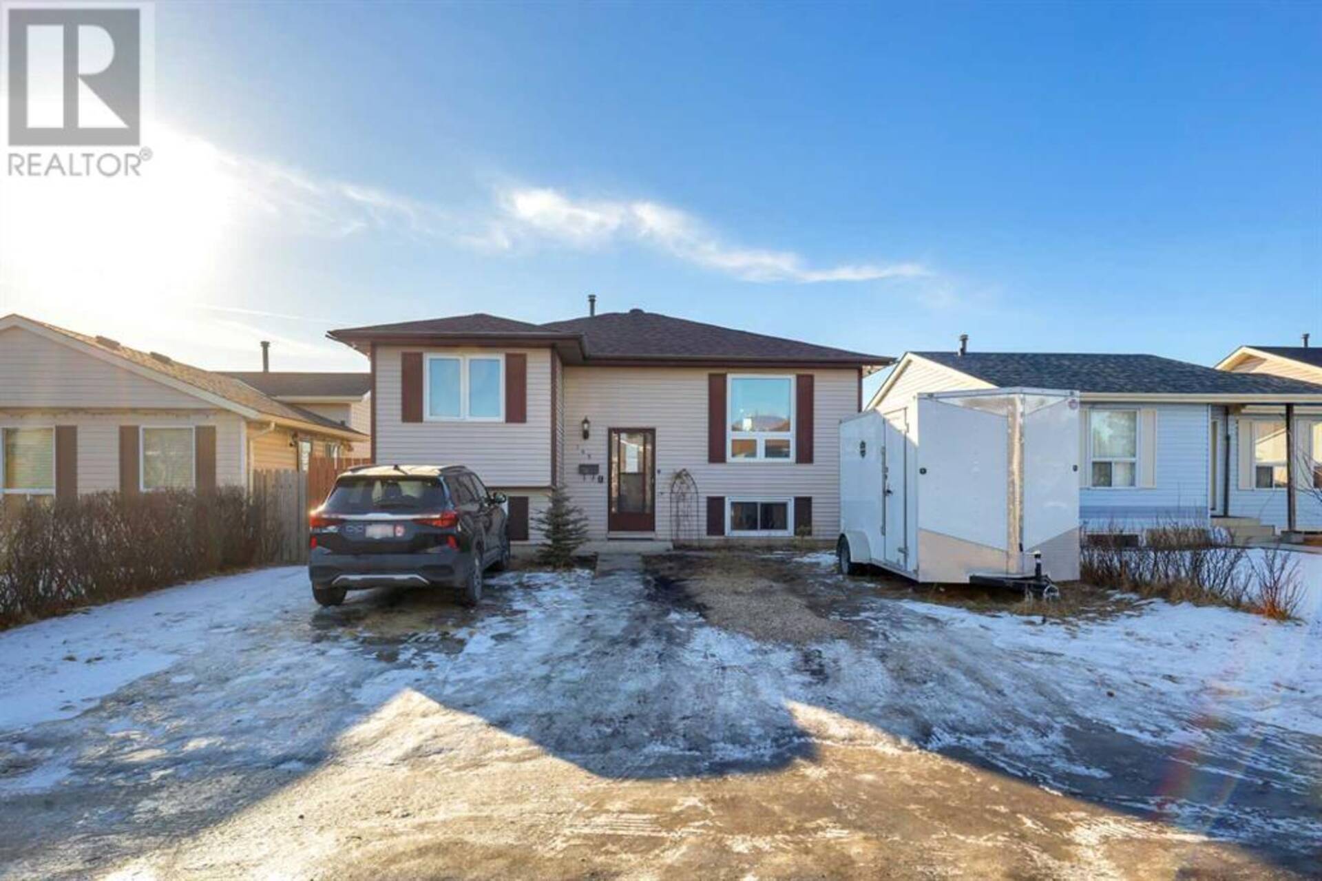 148 Falton Close NE Calgary