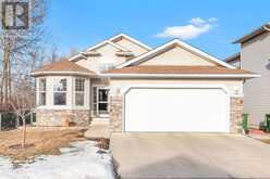 176 West Lakeview Circle Chestermere