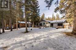 89 White Avenue Bragg Creek