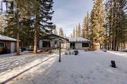 89 White Avenue Bragg Creek