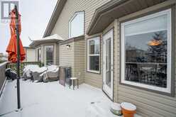 247 Hillcrest Boulevard Strathmore