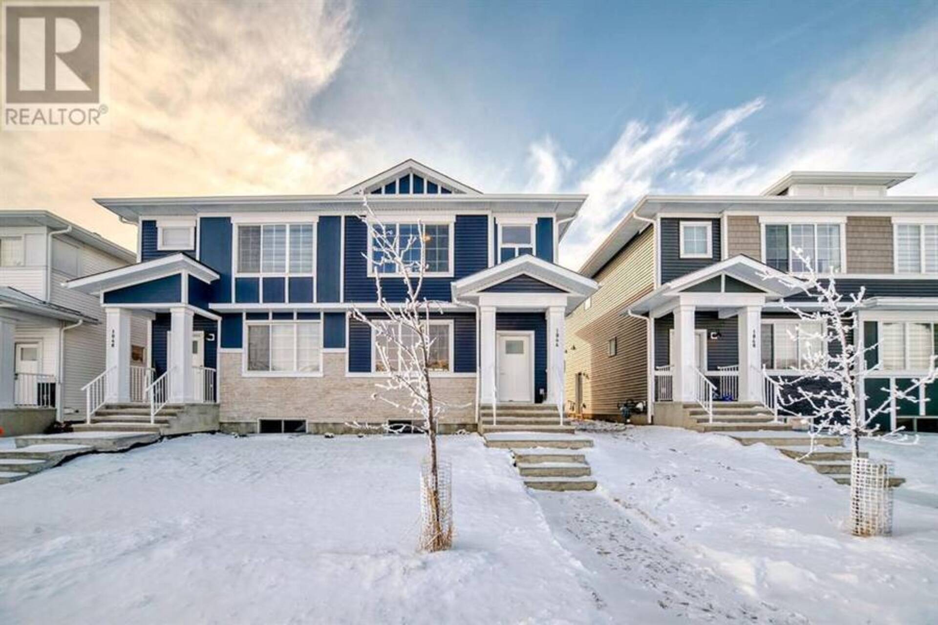 1044 WEST LAKEVIEW DRIVE Chestermere