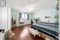 613 8 Street SE High River