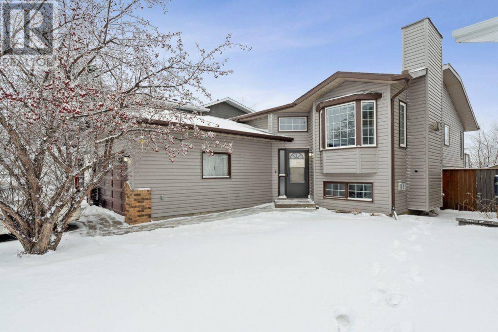 43 Sprucegrove Way SE Airdrie