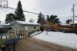 5215 8 Avenue SW Calgary