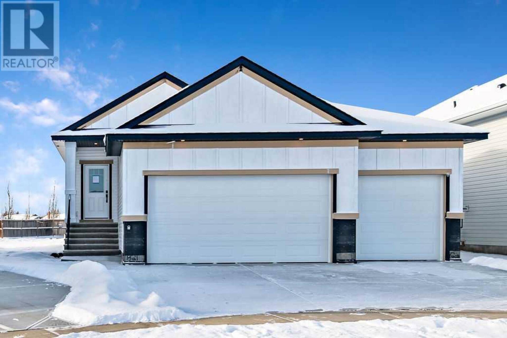 821 Hampshire Crescent NE High River