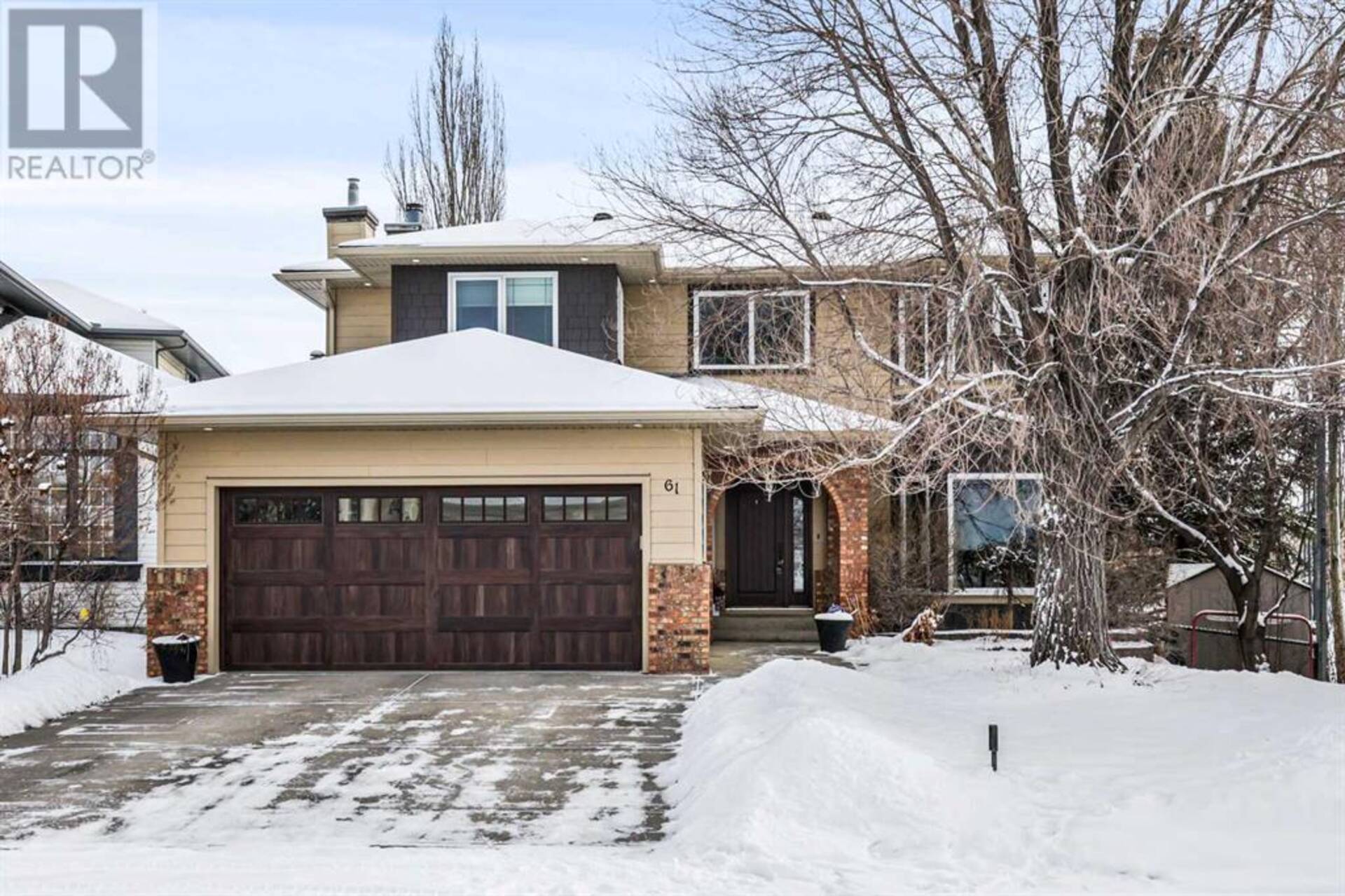 61 Douglas Woods Manor SE Calgary