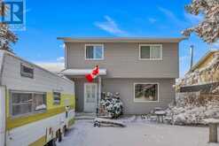 421 Albert Street SE Airdrie