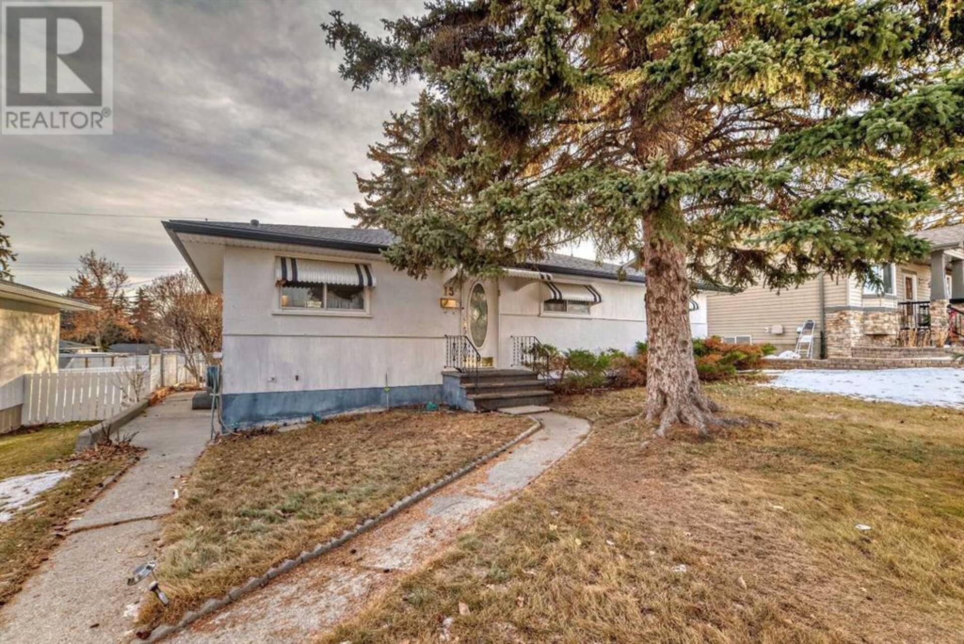 15 Harlow Avenue NW Calgary