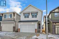 330 MAGNOLIA Way SE Calgary