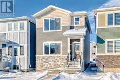 735 Bayview Hill SW Airdrie