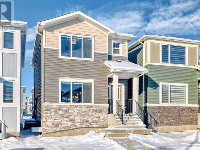 735 Bayview Hill SW Airdrie