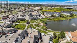 204, 9 Country Village Bay NE Calgary