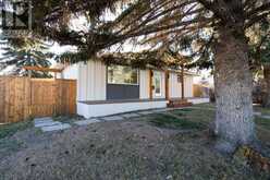 4703 26 Avenue SW Calgary