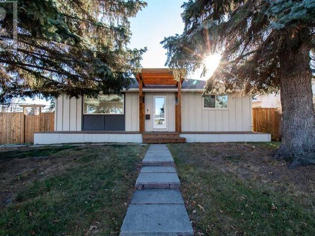 4703 26 Avenue SW Calgary Alberta