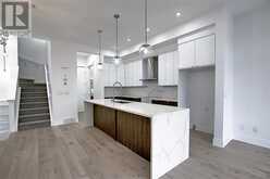 2, 942 38th Street SW Calgary