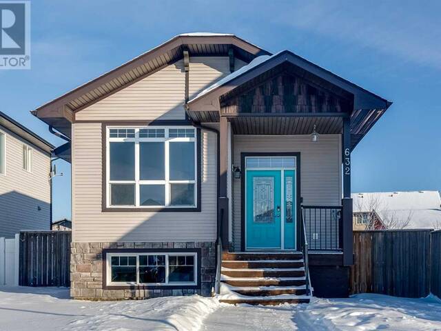 632 Red Oak Close Springbrook Alberta