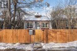 916 18 Avenue SE Calgary