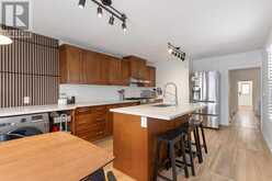 916 18 Avenue SE Calgary