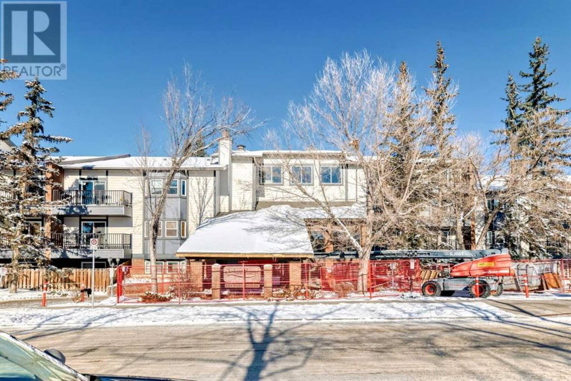 206, 550 Westwood Drive SW Calgary