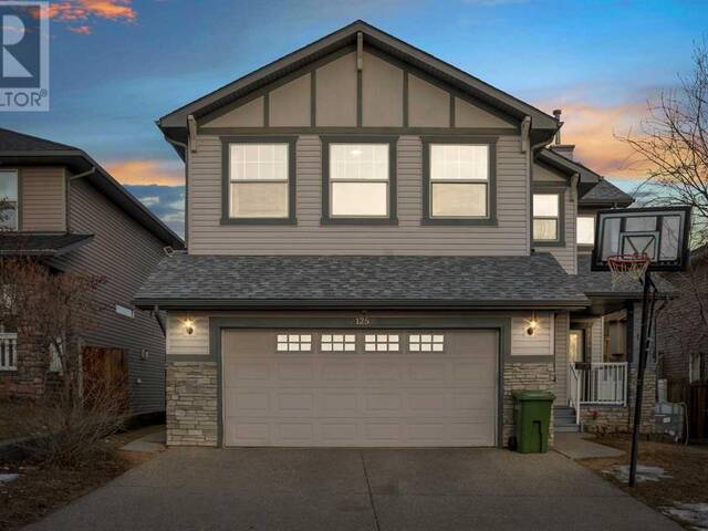 125 Hawkmere Close Chestermere Alberta