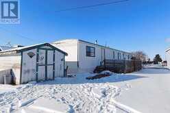 9, 5853 4 Street W Claresholm