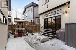 3032 37 Street SW Calgary