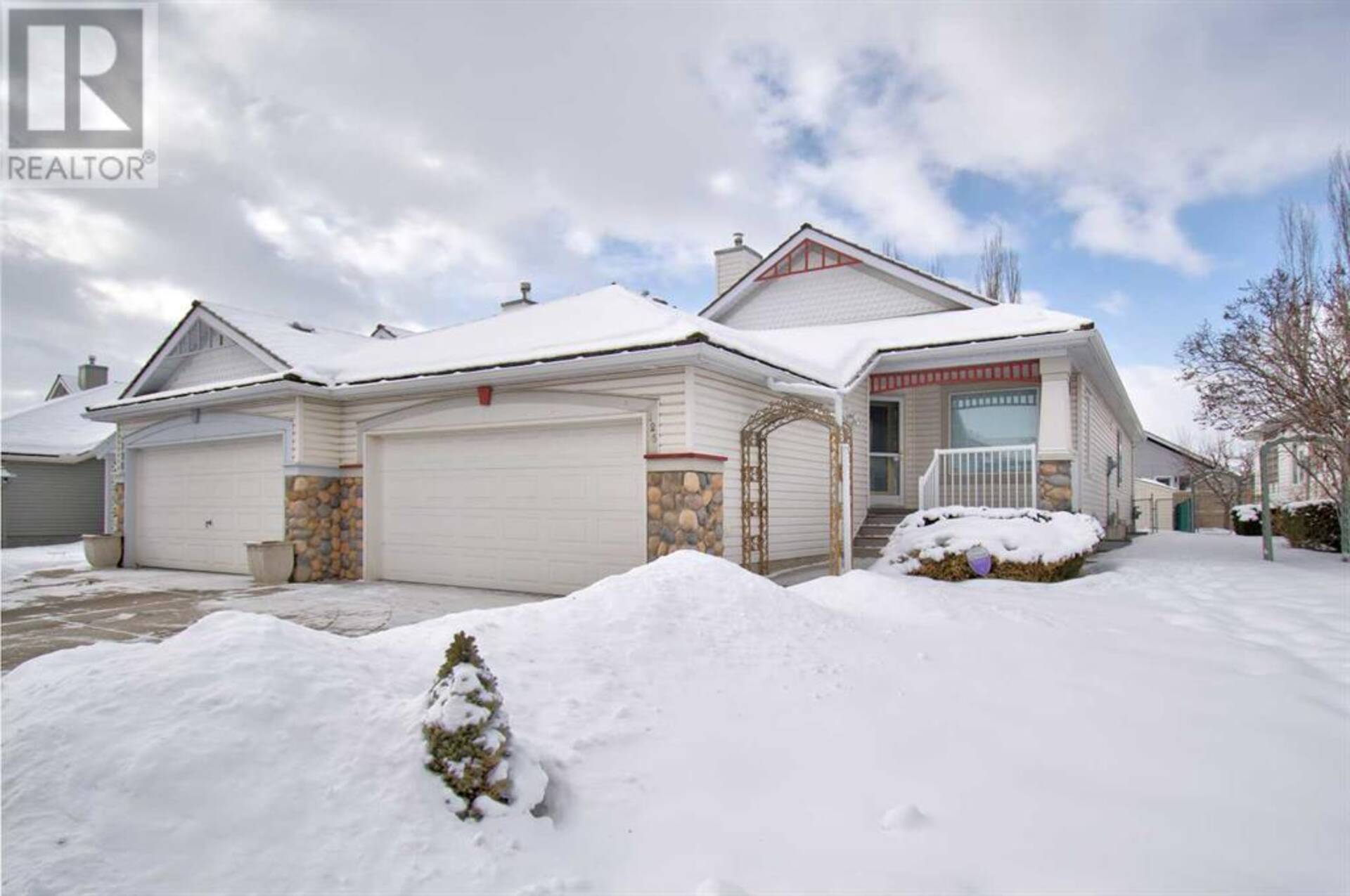 126 Chaparral Close SE Calgary