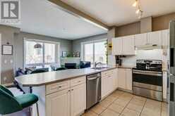 305, 138 18 Avenue SE Calgary