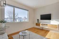 232 24 Avenue NW Calgary