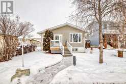 30 Elk Hill SE Airdrie