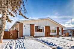 202 Penworth Drive SE Calgary