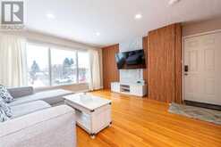 2615 24 Street NW Calgary