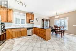 44 West Cedar Rise SW Calgary