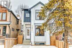 222 28 Avenue NW Calgary