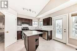 372 Hawkstone Close NW Calgary