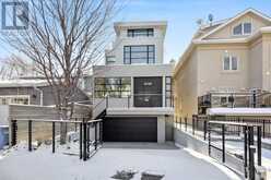 530 Crescent Road NW Calgary