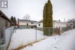 4001 Silverthorn Road Olds