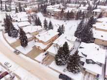 63 Woodpark Close SW Calgary