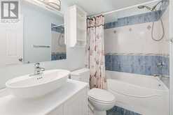 112 Evermeadow Manor SW Calgary