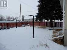 404 16 Street Fort Macleod