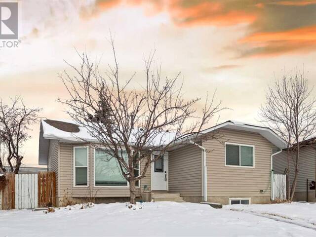 30 Sylvan Place SE Airdrie Alberta