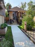 604 12 Avenue NE Calgary