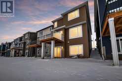 126 Hotchkiss Manor SE Calgary