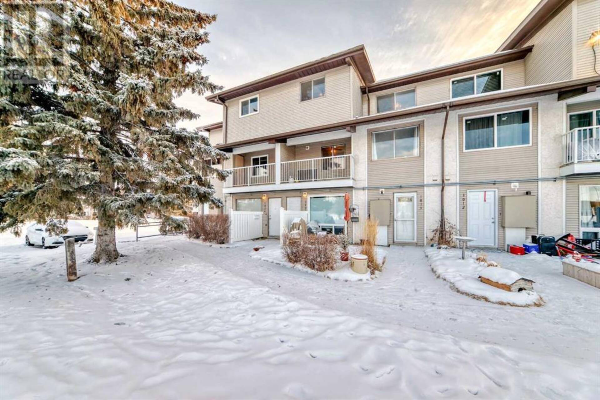 1023, 200 Brookpark Drive SW Calgary