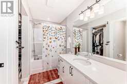 228 Lavender Manor SE Calgary