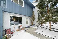 8, 800 Bowcroft Place Cochrane