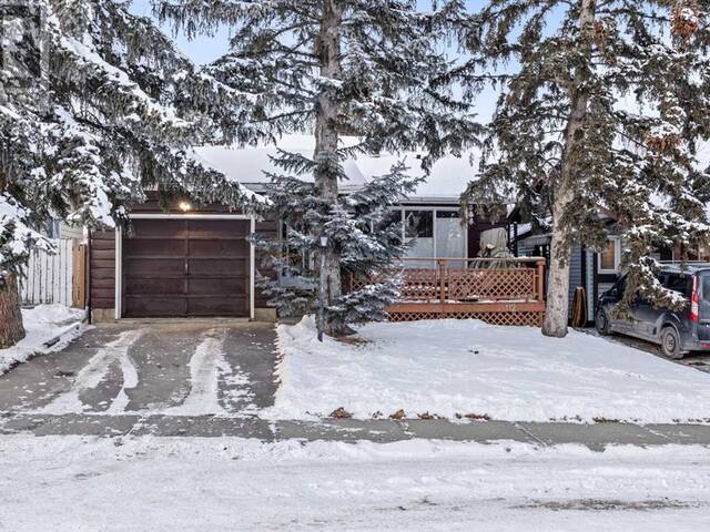 112 Berwick Hill NW Calgary Alberta