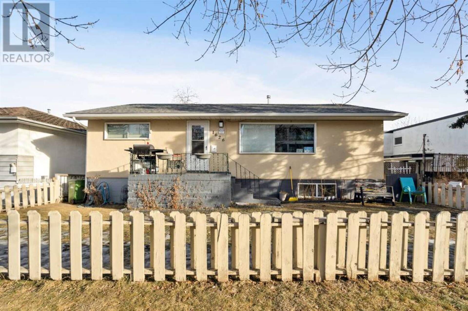 1626 38 Street SW Calgary