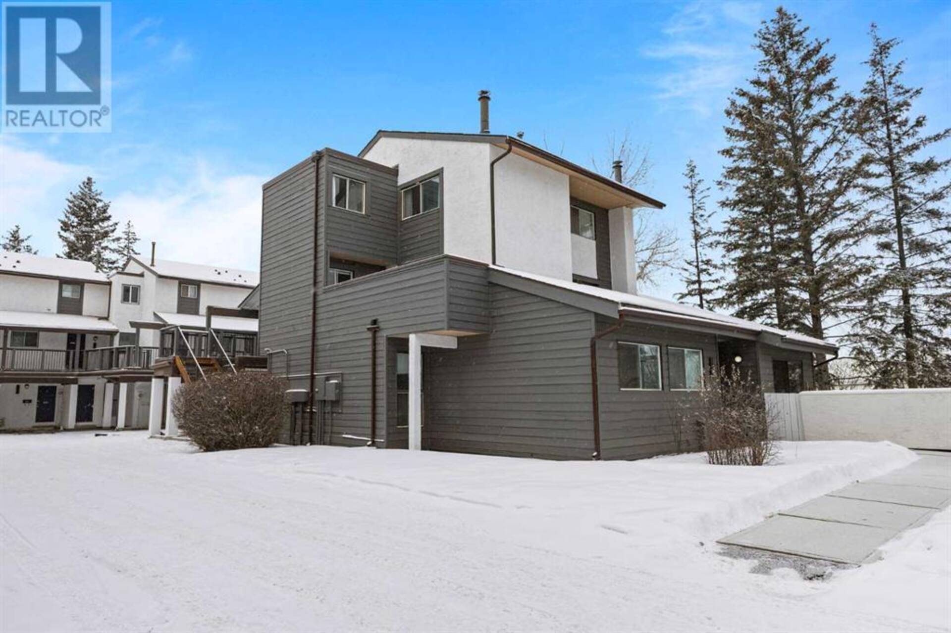 1202, 2520 Palliser Drive SW Calgary